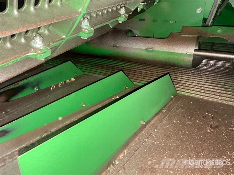 John Deere S680 حصادات