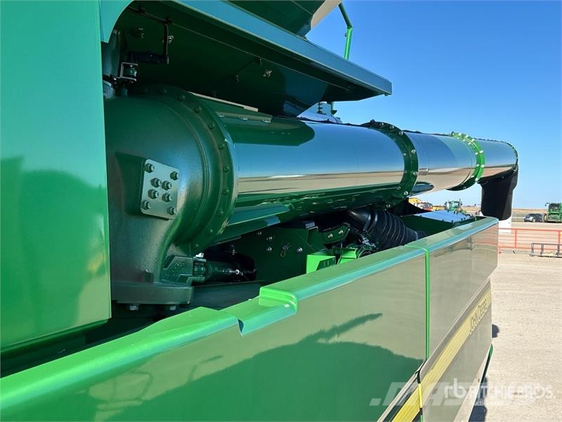 John Deere S680 حصادات