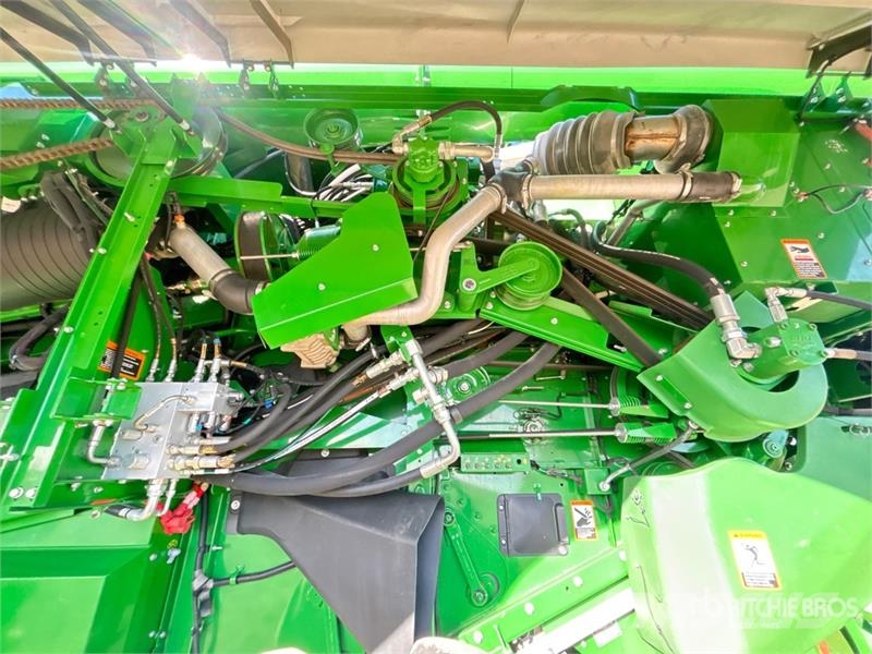 John Deere S680 حصادات