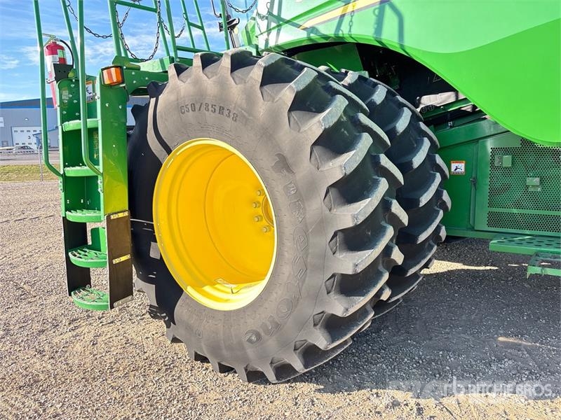 John Deere S680 حصادات