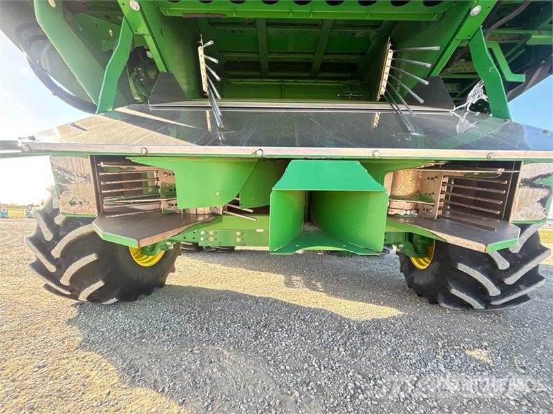 John Deere S680 حصادات