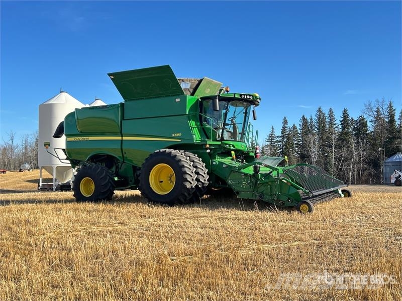 John Deere S680 حصادات