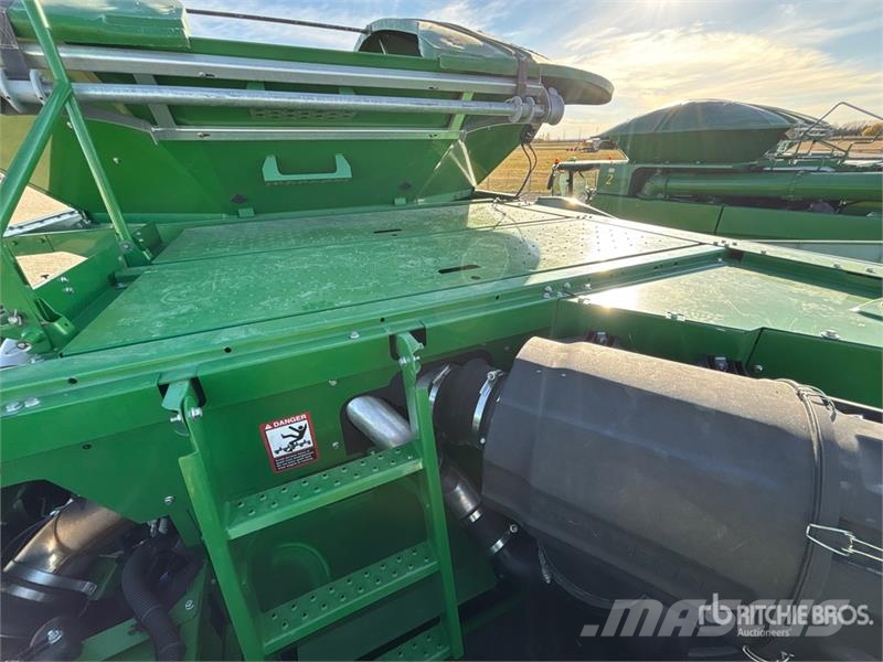 John Deere S680 حصادات