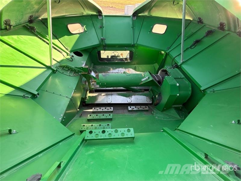 John Deere S680 حصادات