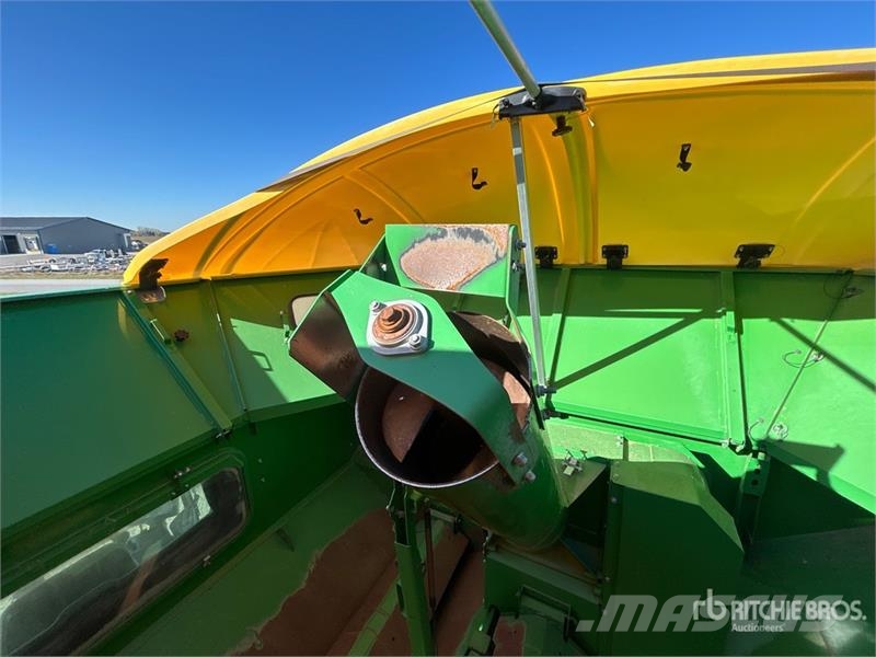 John Deere S680 Kombajni