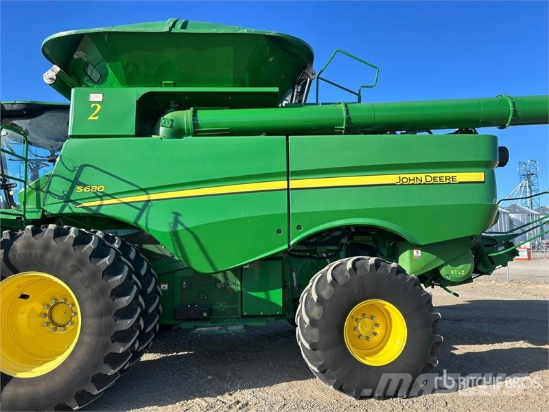 John Deere S680 حصادات