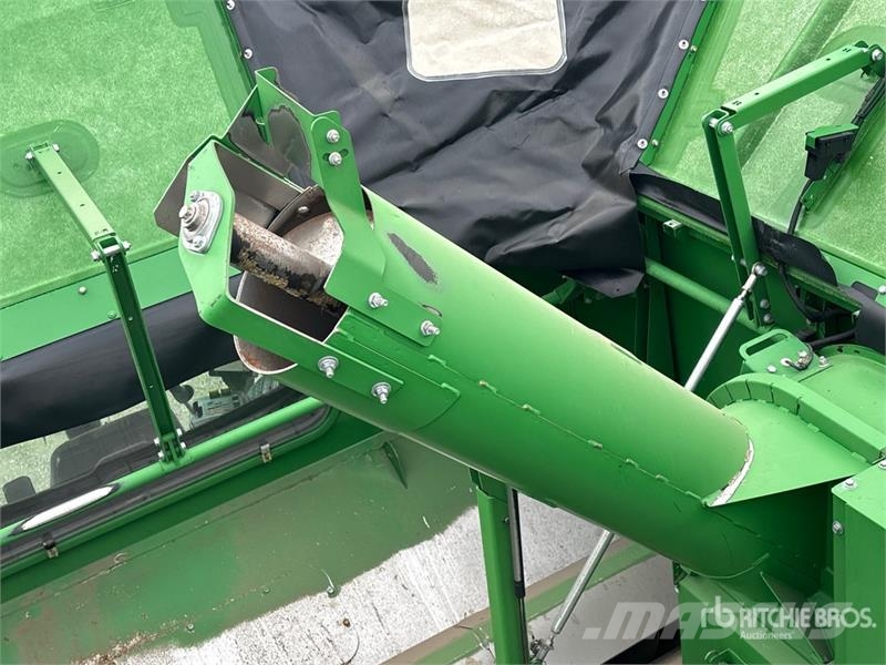 John Deere S680 Kombajni