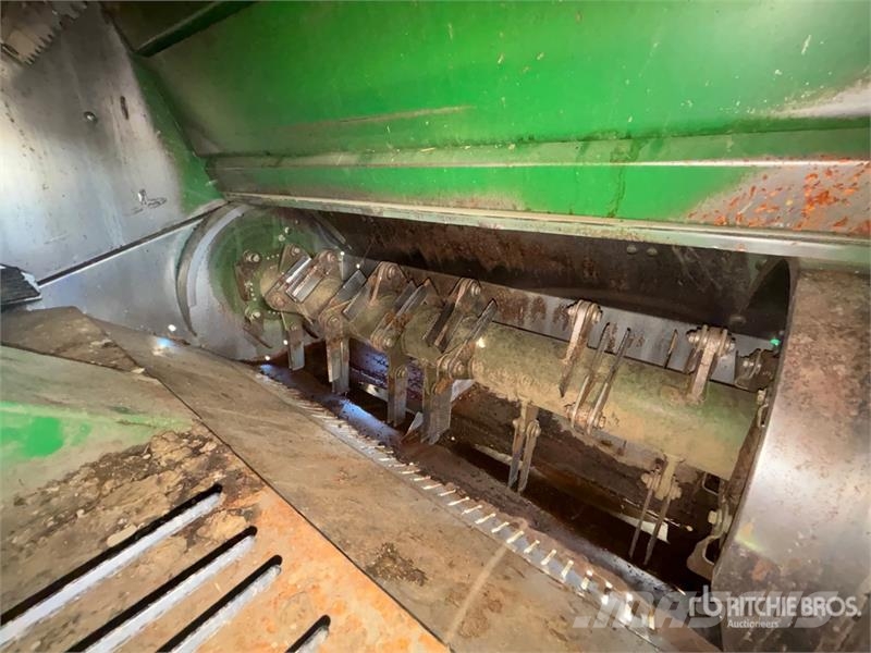 John Deere S680 حصادات