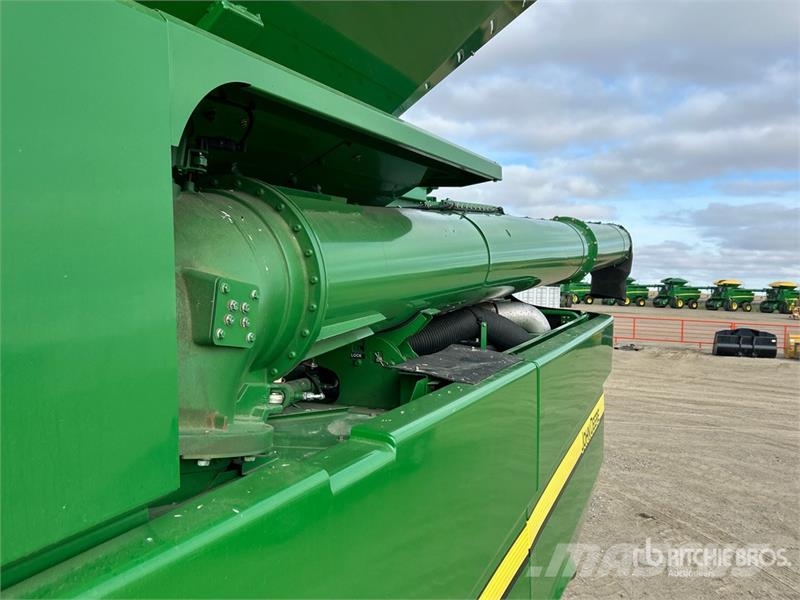 John Deere S680 حصادات