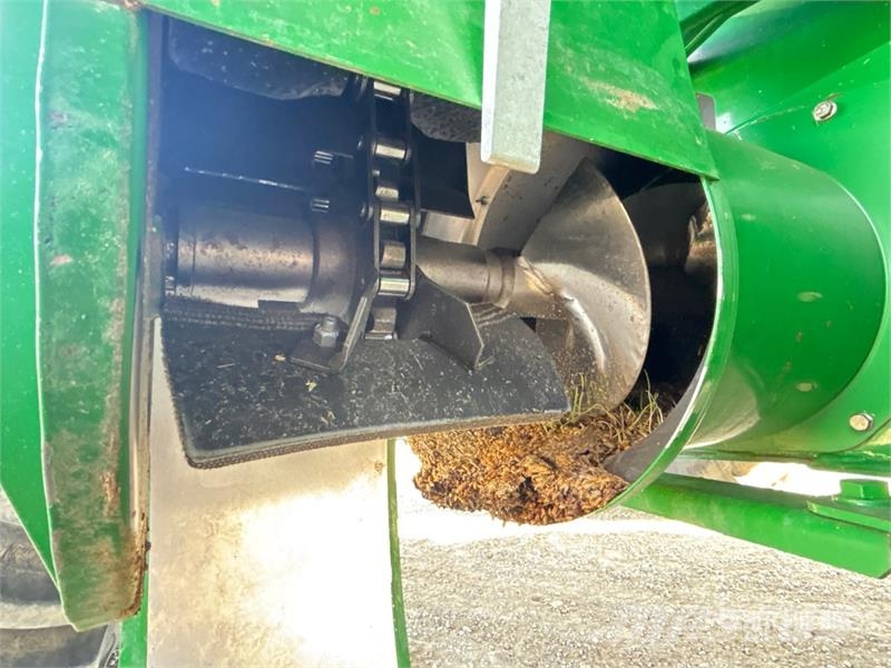John Deere S680 Mejetærskere