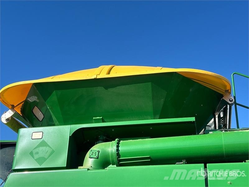 John Deere S680 Kombajni
