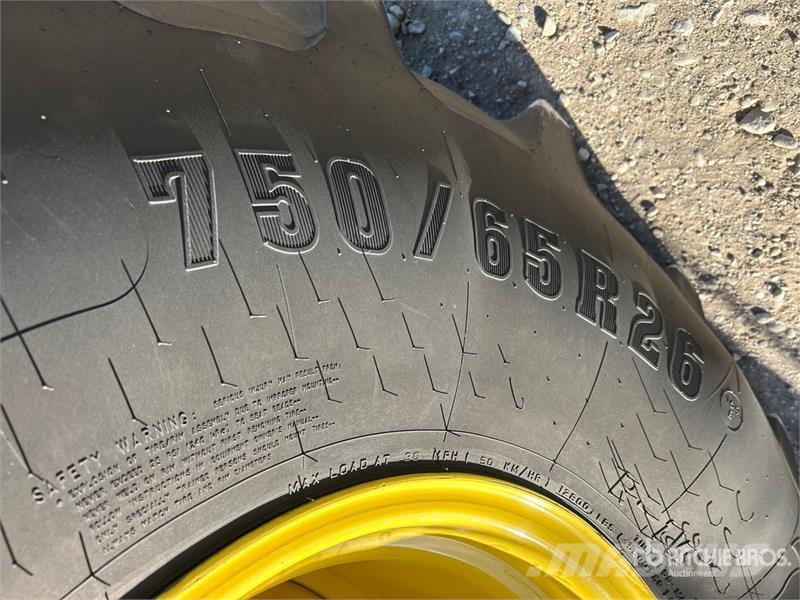 John Deere S680 حصادات