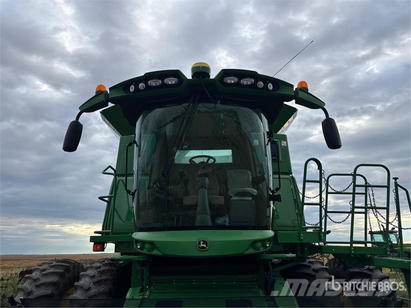 John Deere S680 Maaidorsmachines