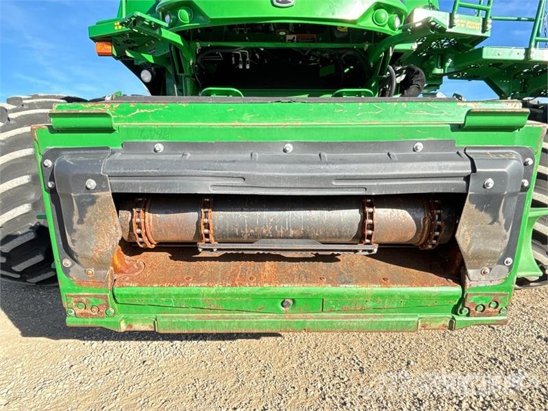 John Deere S680 حصادات