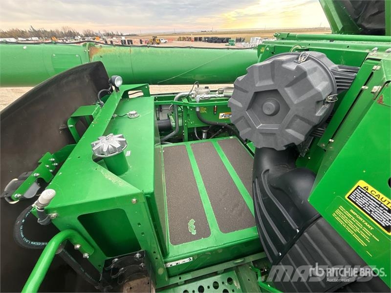 John Deere S680 Kombajni