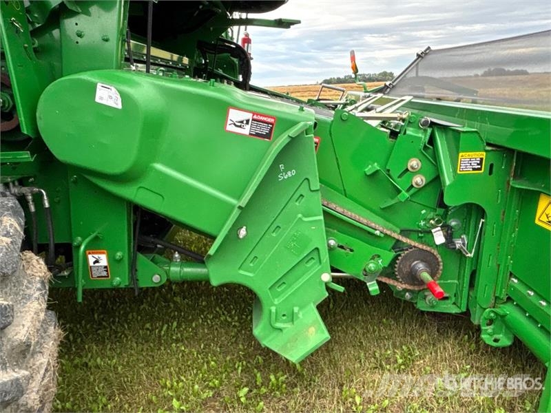 John Deere S680 Maaidorsmachines
