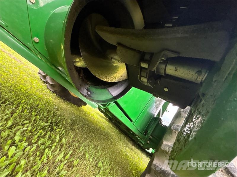 John Deere S680 Maaidorsmachines