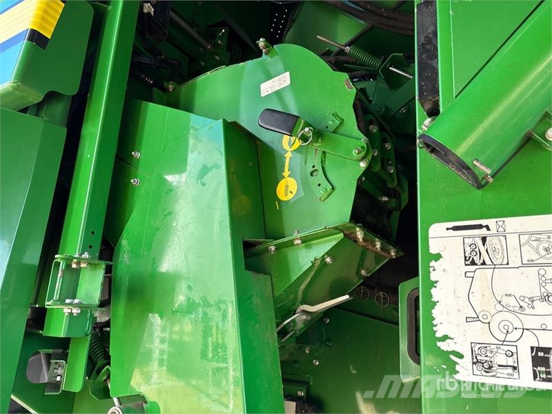 John Deere S680 Skurtreskere