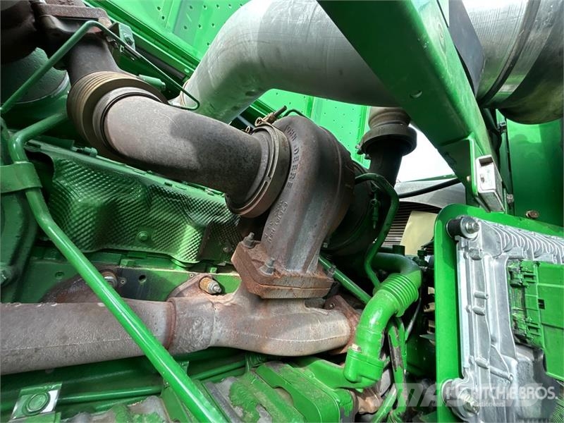 John Deere S680 حصادات