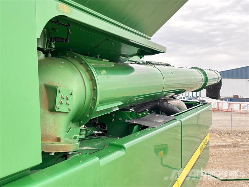 John Deere S680 Kombajni