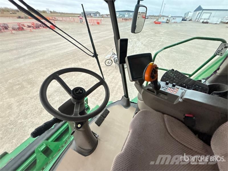 John Deere S680 Kombájnok