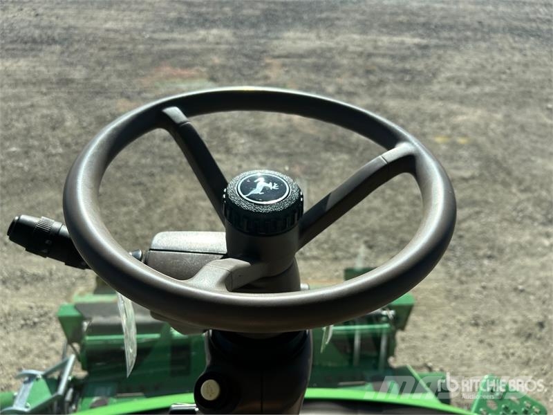 John Deere S680 حصادات