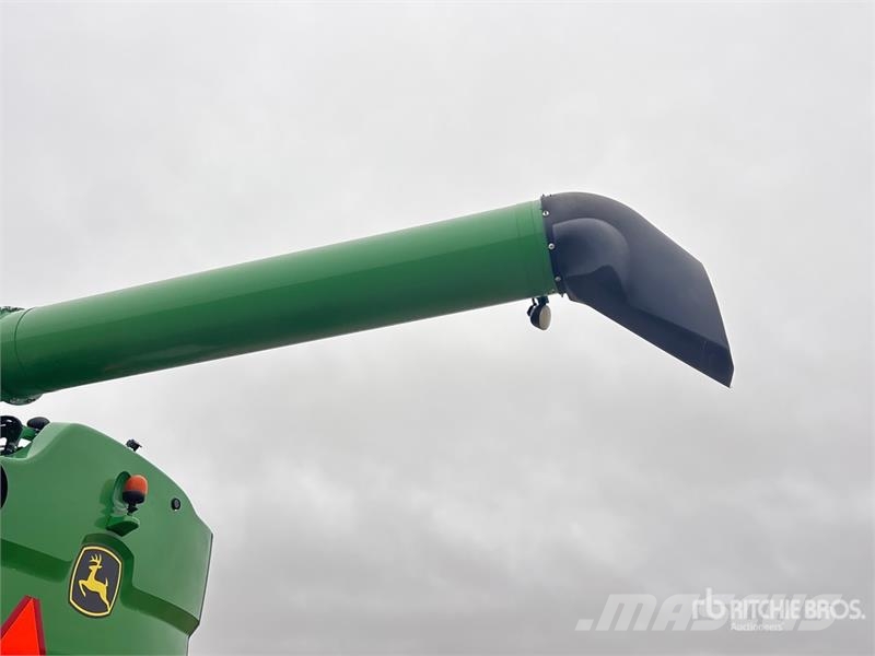 John Deere S680 Kombájnok