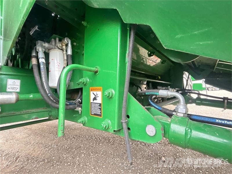 John Deere S680 Kombajni