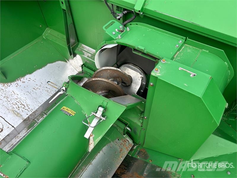 John Deere S680 حصادات