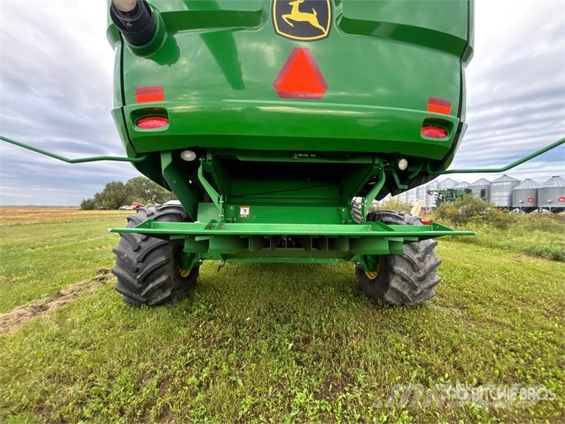 John Deere S680 Maaidorsmachines