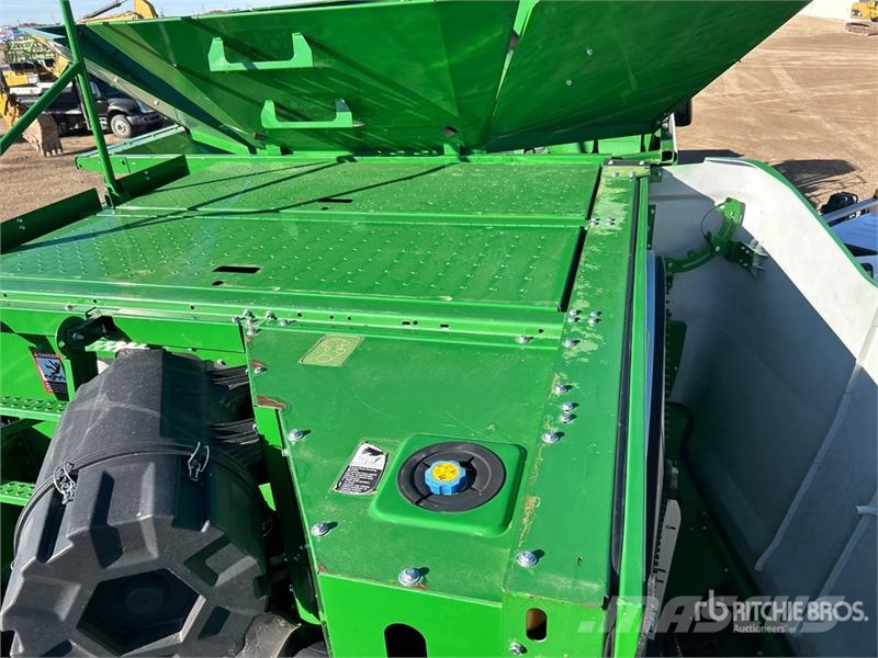 John Deere S680 حصادات