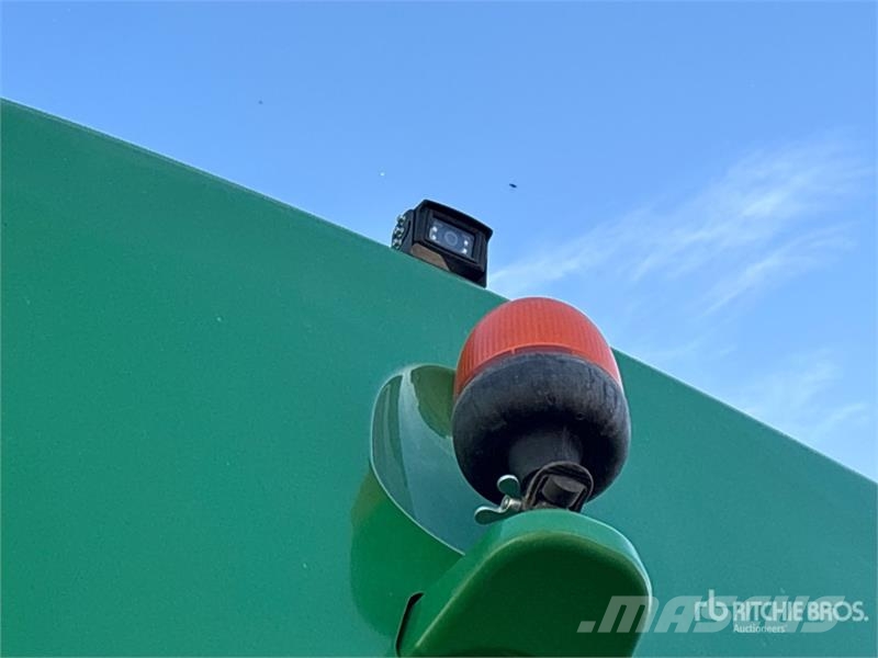 John Deere S680 حصادات