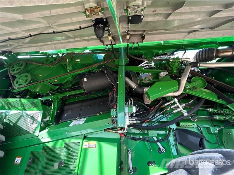 John Deere S680 حصادات