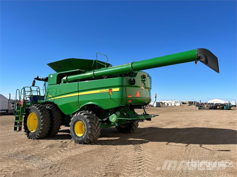 John Deere S680 حصادات