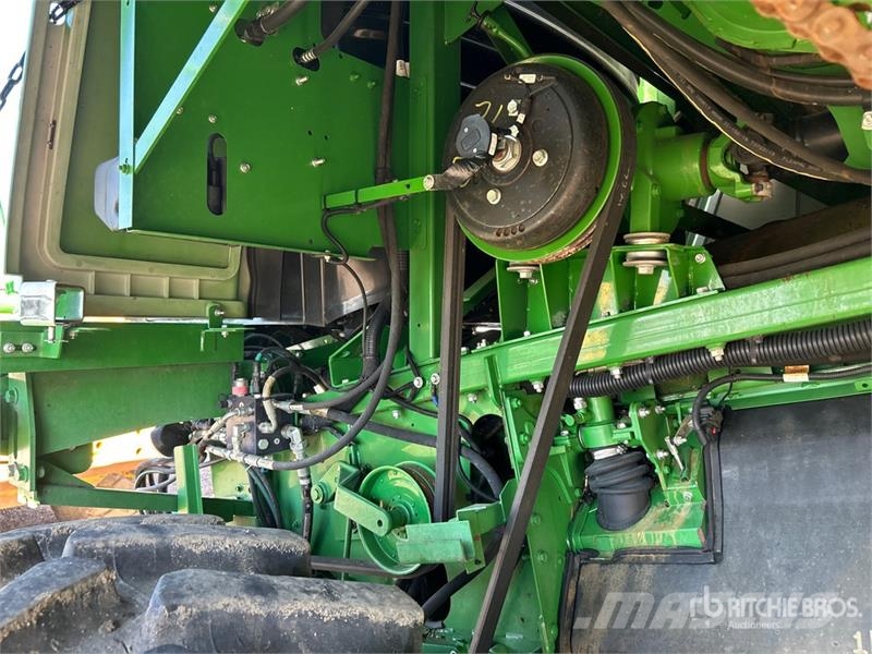 John Deere S680 حصادات