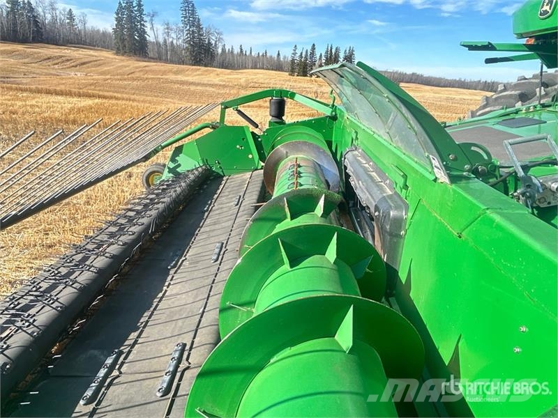 John Deere S680 حصادات