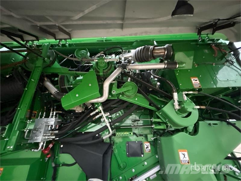 John Deere S680 Kombájnok