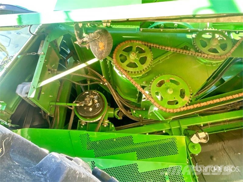 John Deere S680 حصادات