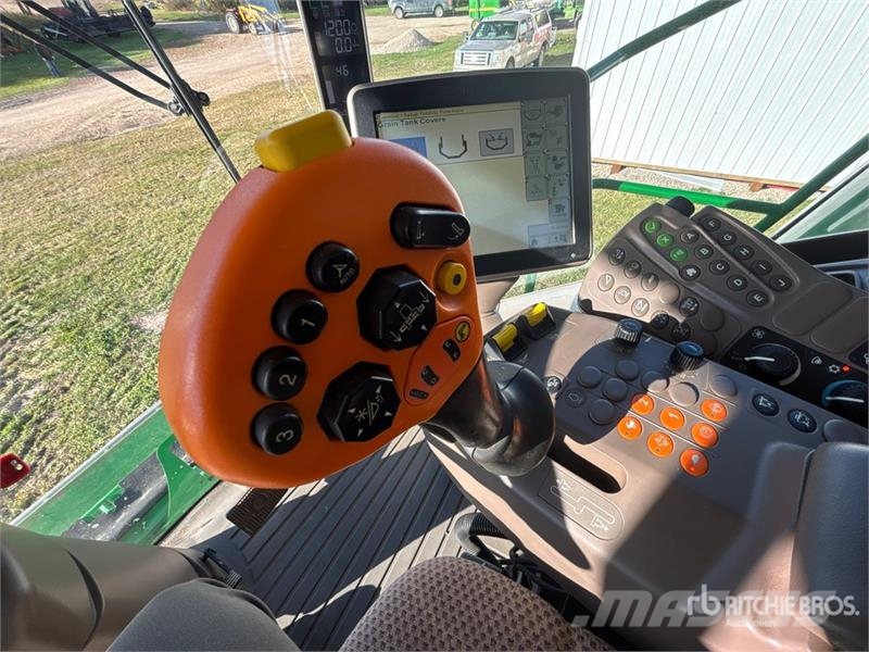 John Deere S680 Mietitrebbiatrici
