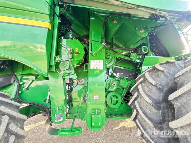 John Deere S680 Mejetærskere