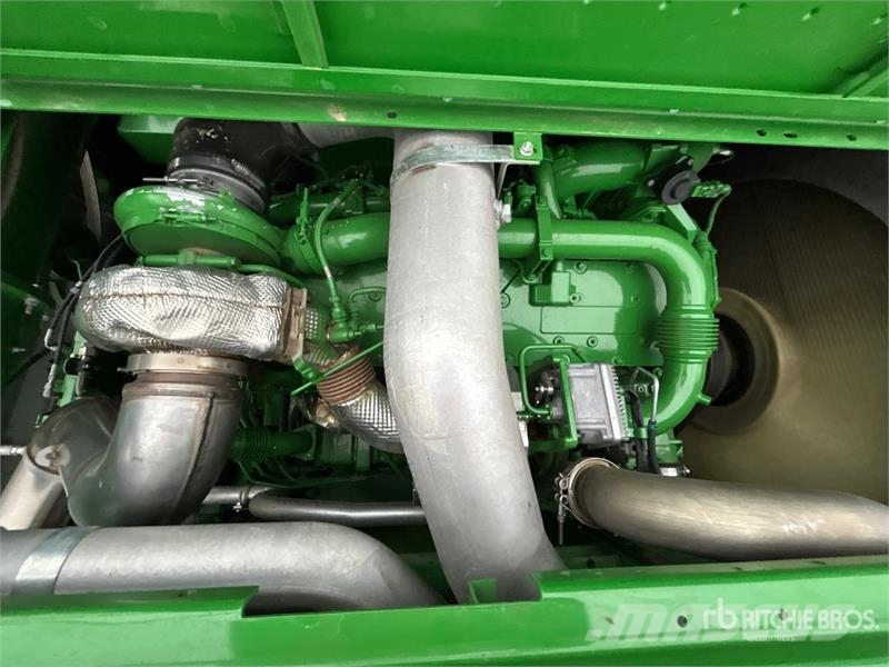 John Deere S680 Kombájnok