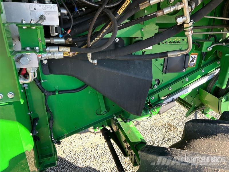 John Deere S680 حصادات