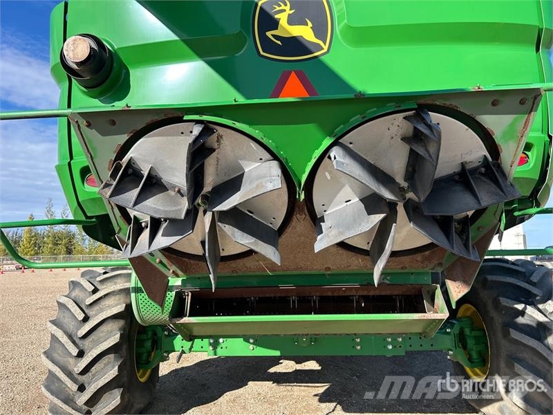 John Deere S680 Maaidorsmachines