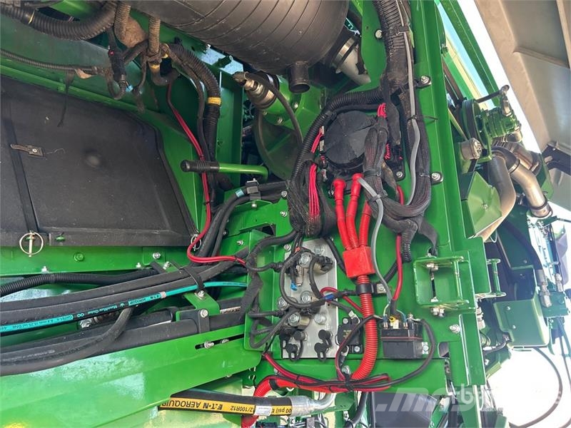 John Deere S680 حصادات