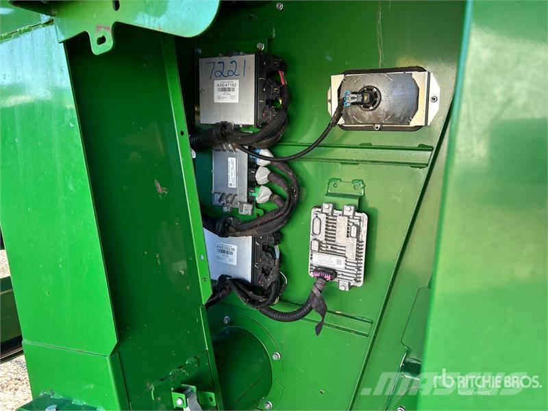 John Deere S680 حصادات