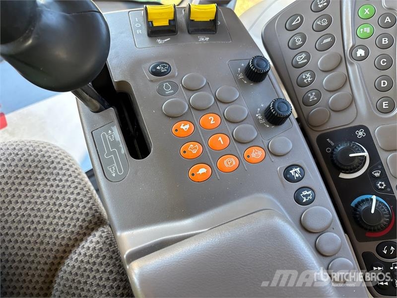 John Deere S690 حصادات