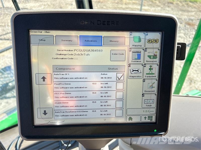 John Deere S690 コンバイン