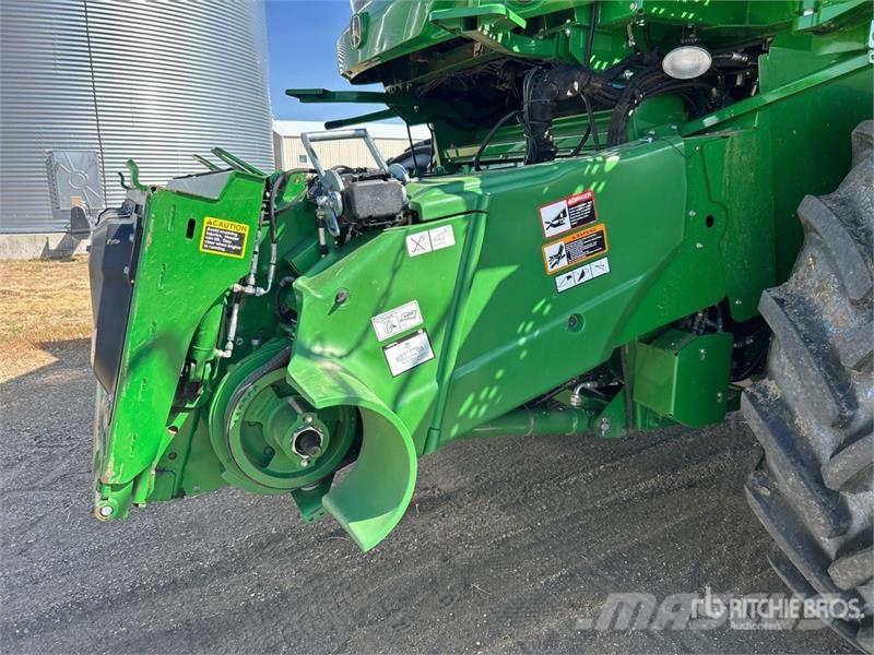 John Deere S690 Leikkuupuimurit