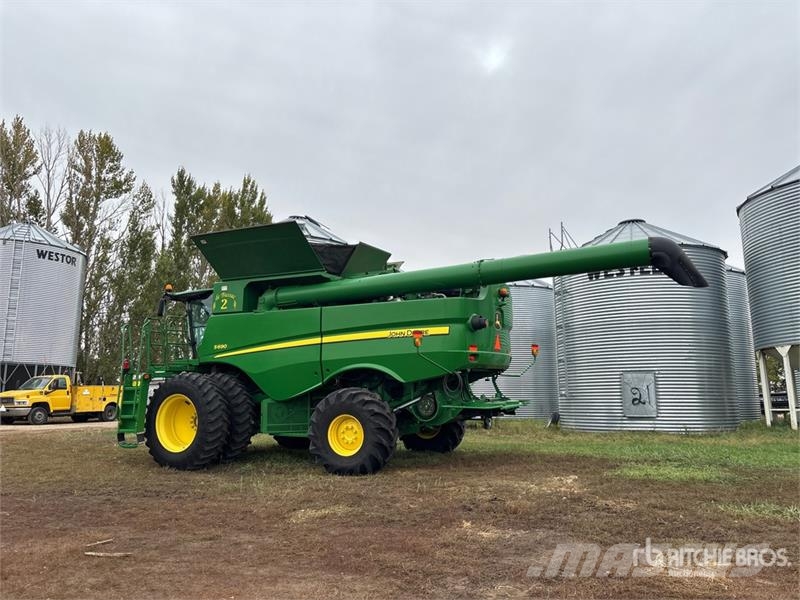 John Deere S690 Biçerdöverler