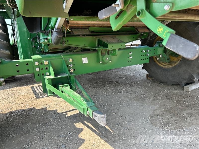 John Deere S690 Kombájnok